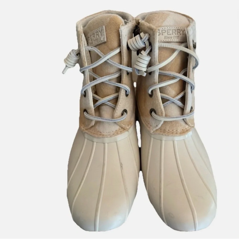 Sperry Women’s Duck Rain Boots Shoes Sz 8 Cream & Tan Saltwater Buffalo Check